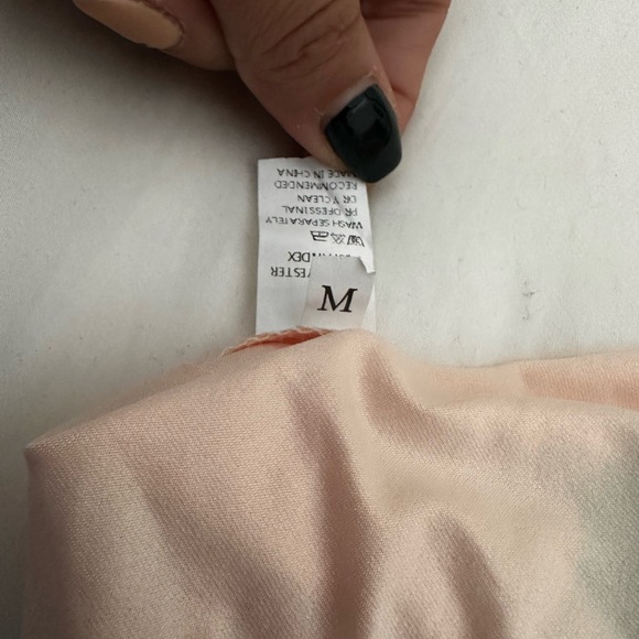 Loreal Girl Yellow Heart Dress Medium NWOT - Picture 4 of 5